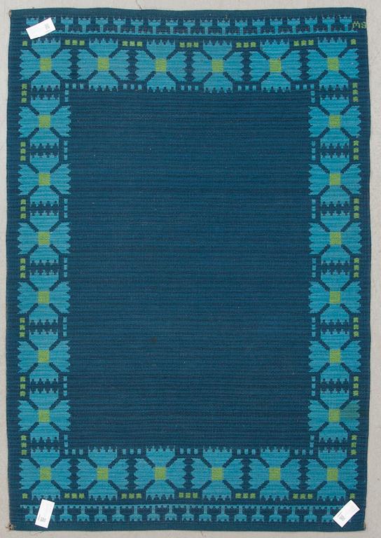 MATTA, dubbelsidig, monogramsignerad BW (Berit Woelfer möjligen). Ca 202 x 141 cm.