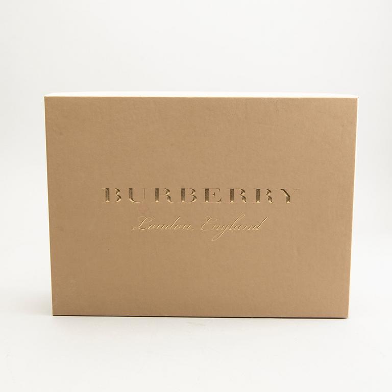 Burberry, London, boots, leather, "Wharting qui mid high boot houseneck".