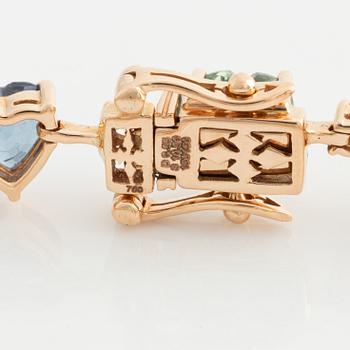 Bracelet with heart-shaped multicolored sapphires and brilliant-cut diamonds.