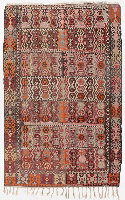 Rug, Kelim, approx. 305 x 195-200 cm.