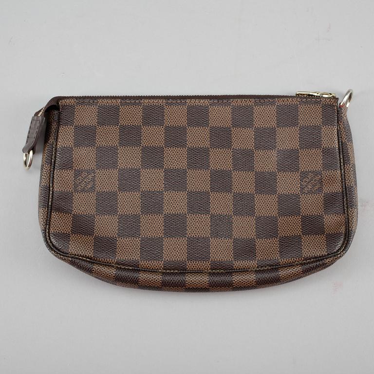 HANDVÄSKA, Louis Vuitton, "Pochette", 2000-tal.