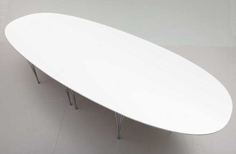 BORD, "Superellips", Bruno Mathsson och Piet Hein för Fritz Hansen.