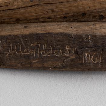 ALLAN JÄDERÅS, skulptur, sjödränkt ek,  signerad och daterad 1961.