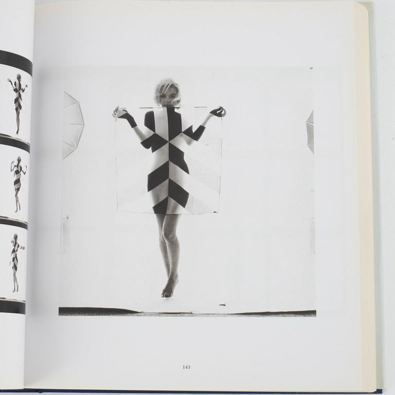 Bert Stern, "Bert Stern: Marilyn Monroe: The Complete Last Sitting", 1992.