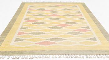 A carpet, flat weave, ca 380 x 247 cm.