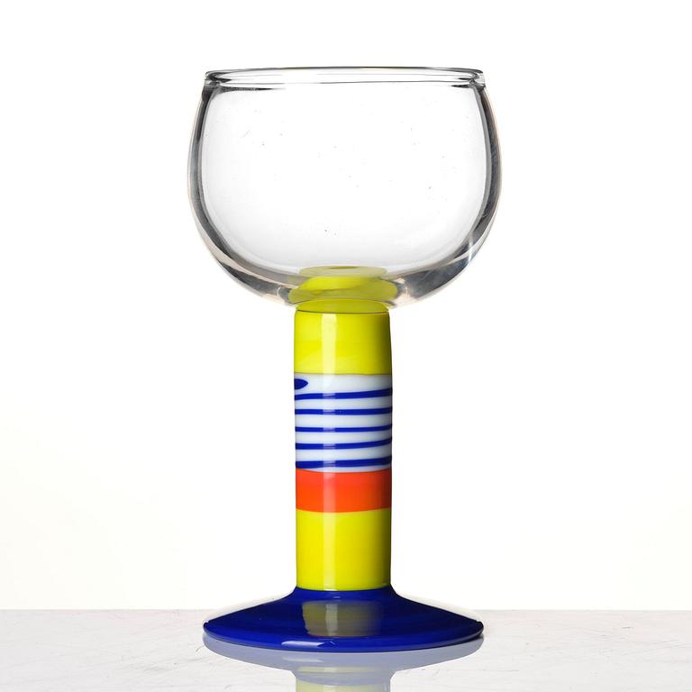Gunnar Cyrén, a glass goblet "Popglas", Orrefors 1969.
