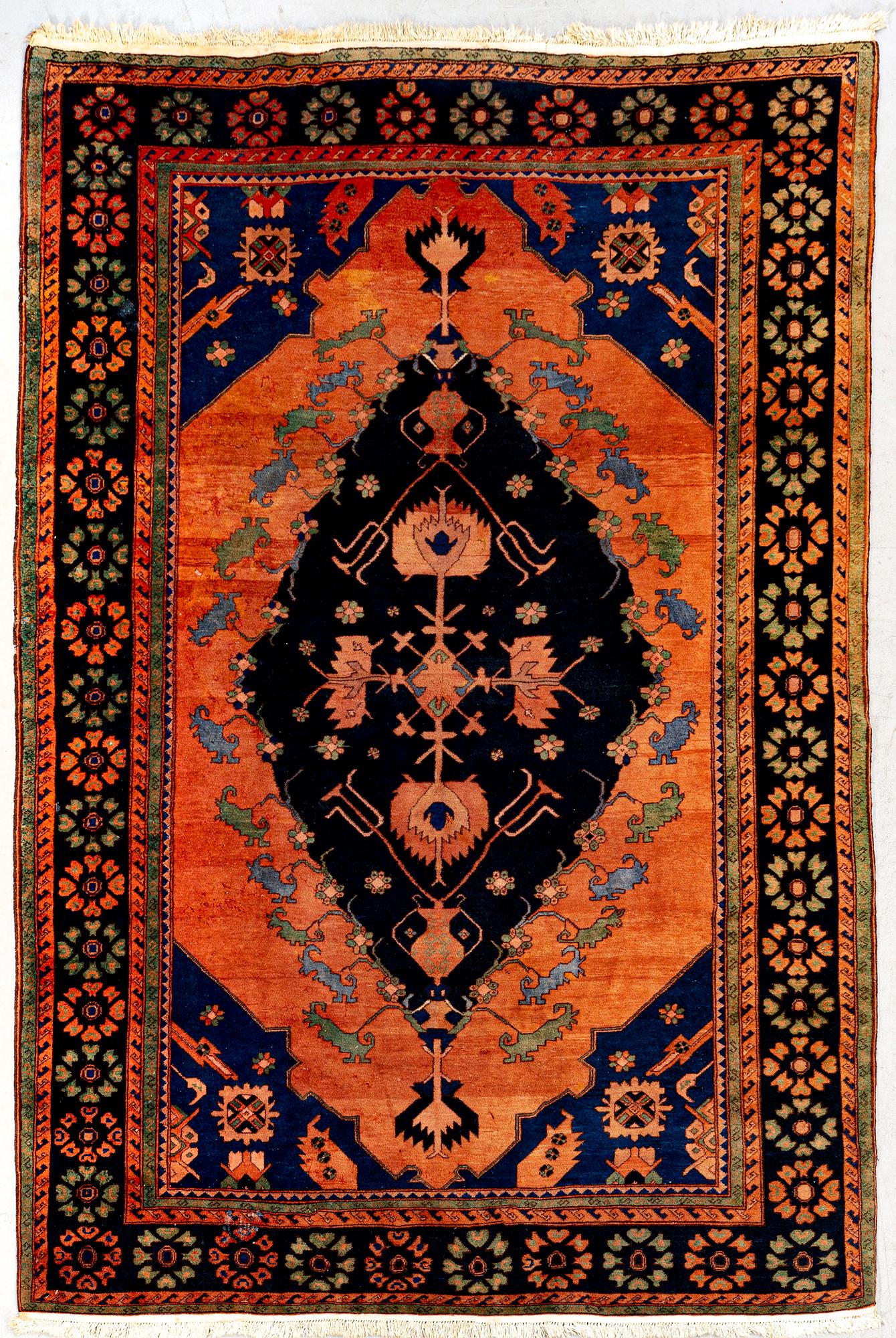 Matta Kassak old ca 244x194 cm.