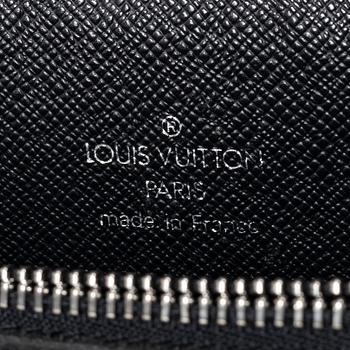 Louis Vuitton, document portfolio, "Porte Documents Epi Senateur".