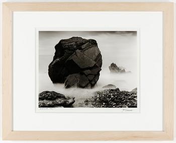 John Blakemore · JOHN BLAKEMORE, fotografi, "Rocks & Tide 1977"