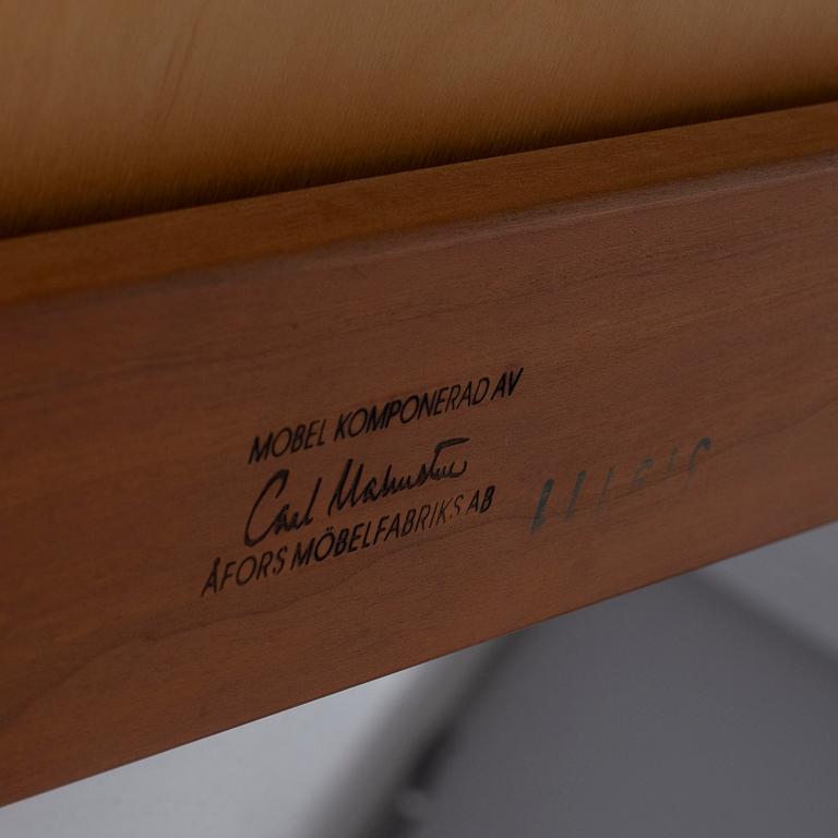 Carl Malmsten, skrivbord "Nya Guldheden" Åfors möbelfabrik 1900-talets andra hälft.