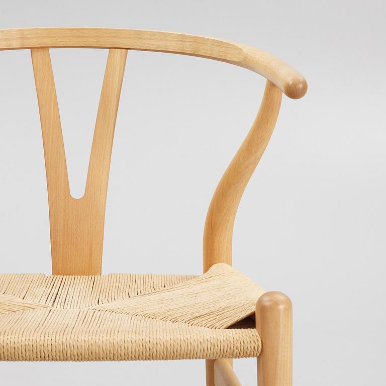 Hans J. Wegner, stolar, 4 st, "CH24", Carl Hansen & Son, Danmark, 2000-tal.