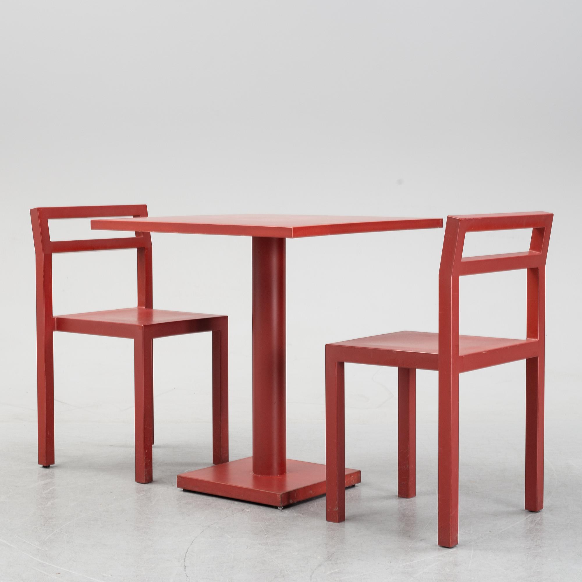 Boris Berlin/Poul Christiansen, bord med två stolar, "Non", Komplot design, Källemo.