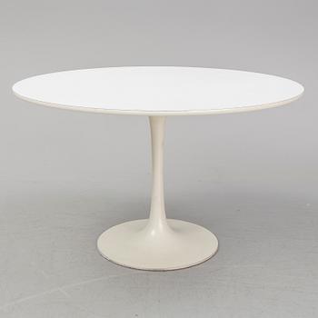 EERO SAARINEN, bord, "Tulip", Arkana.