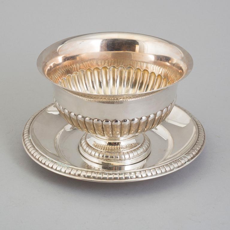 A 1927 silver bowl by KGM GAB, Uppsala.