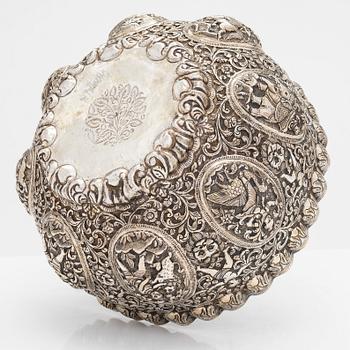 Malja, hopeaa, Intia/ Sri Lanka, mahd. 1900-luvun alku.