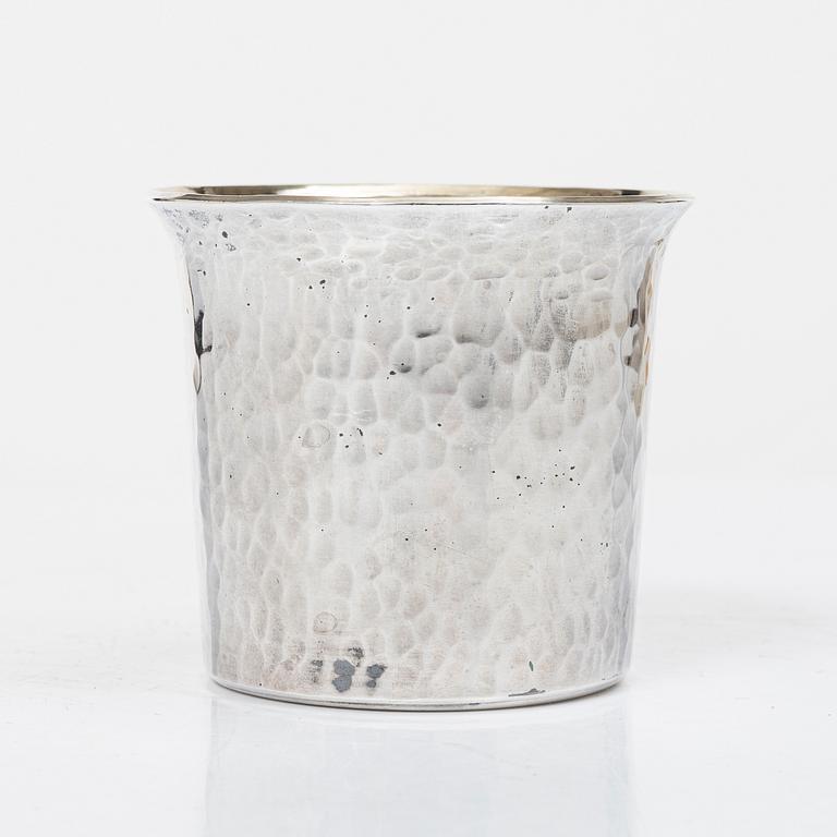 Lennart Råström, Four silver cups, CG Råström, Stockholm 1987.