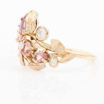 Ring, Mandelstam, 18K guld med rosa turmaliner och briljantslipade diamanter.
