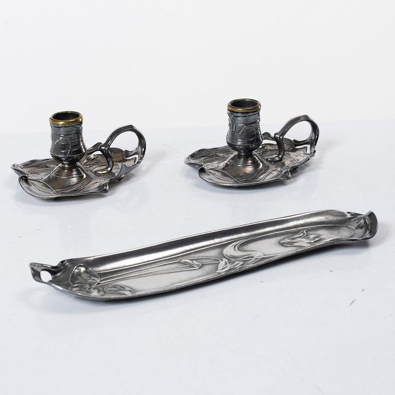 Württembergische Metallwarenfabrik (WMF), Nattljusstakar, ett par, samt bricka, nysilver, jugend, tidigt 1900-tal.