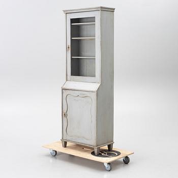 Display cabinet, late 19th century.