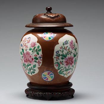 A famille rose and cappuciner brown jar, Qing dynasty, 18th Century.