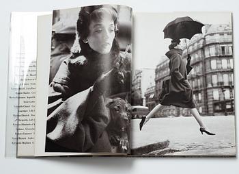 Richard Avedon, bok Photographs 1947–1977 signerad 1978 och med dedikation.