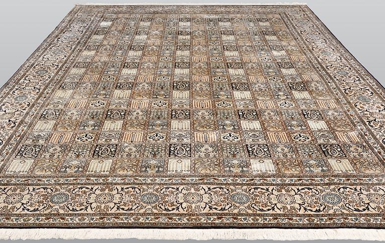 Matta, Silke Kashmir, ca 372 x 275 cm.