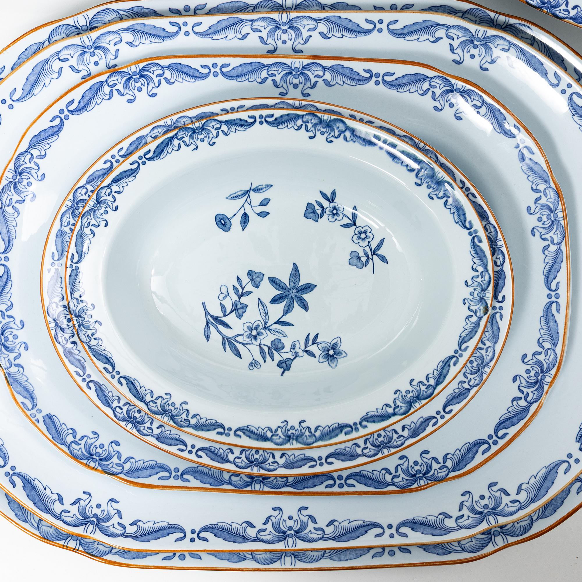 A Swedish Rörstrand 'Ostindia' dinner service, late 20th century and 21st century. (102 pieces).