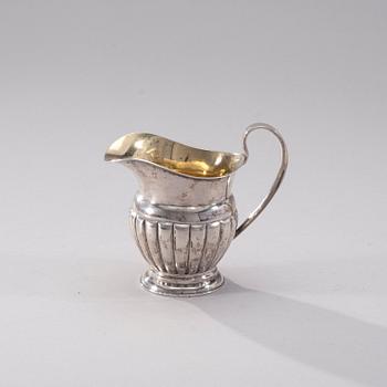 MJÖLKKANNA, silver, Johan Alfred Appelgren, Åbo 1899. Ca 116 g.