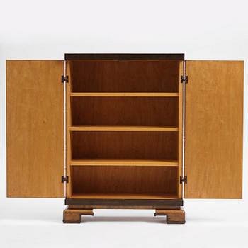 Otto Schulz, a cabinet, Boet, Gothenburg, 1920s-30s.