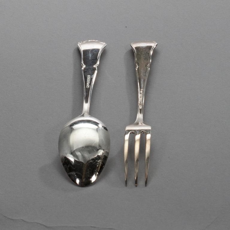 BESTICK, 33+1 delar, silver, "Chippendale" 1955-2005. Tot. vikt (inklusive blad) ca 605 g.
