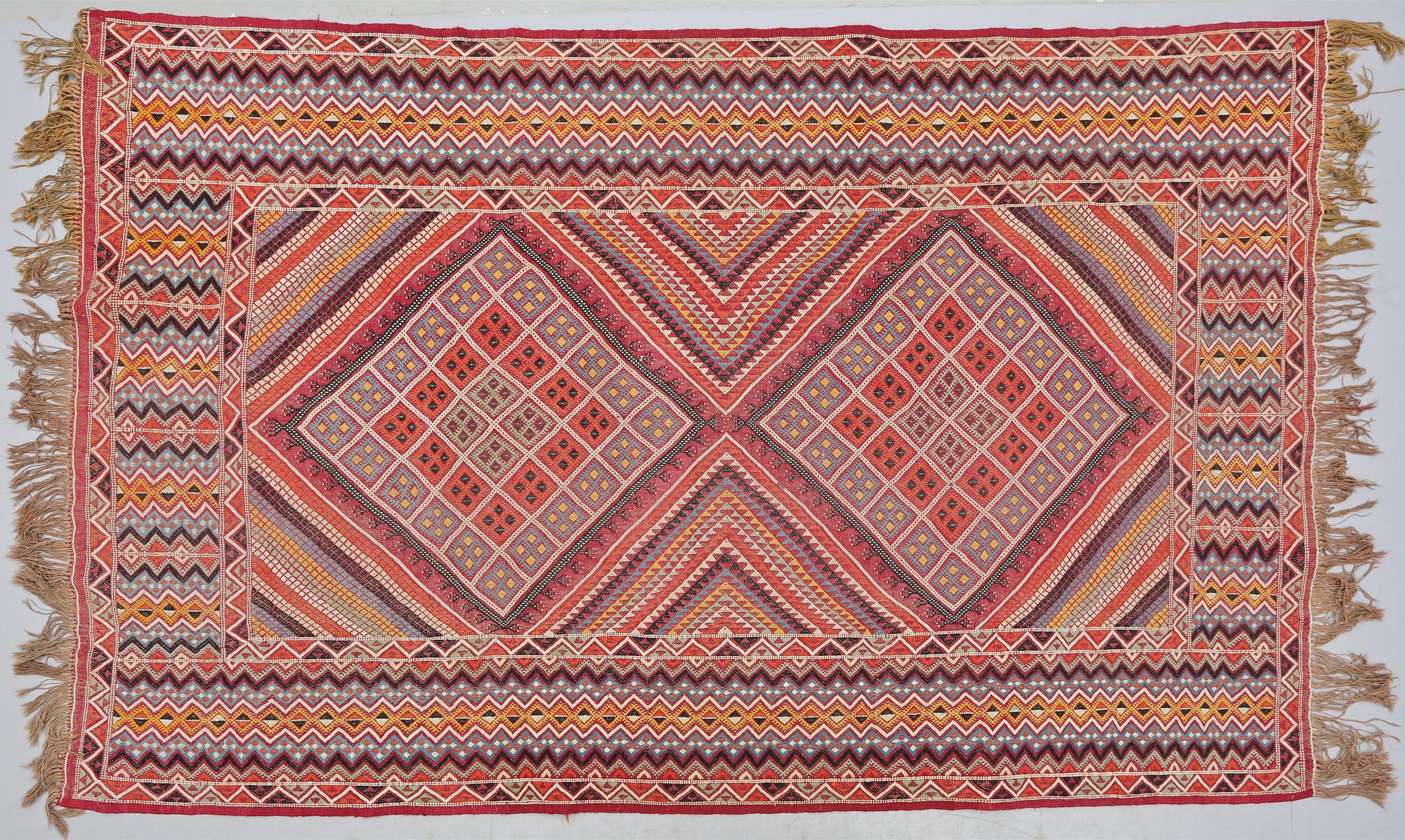 MATTA, Kelim, modern tillverkning, 250 x 165 cm.