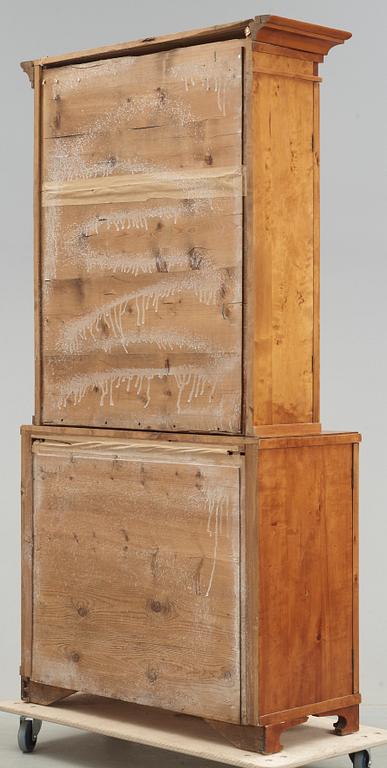 BOKSKÅP, senempire, 1800-talets mitt.