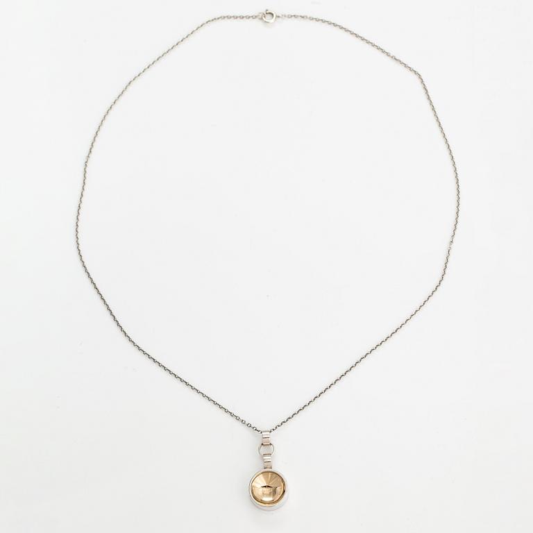 Elis Kauppi, A silver and gilded silver necklace. Kupittaan kulta, Turku 1965.