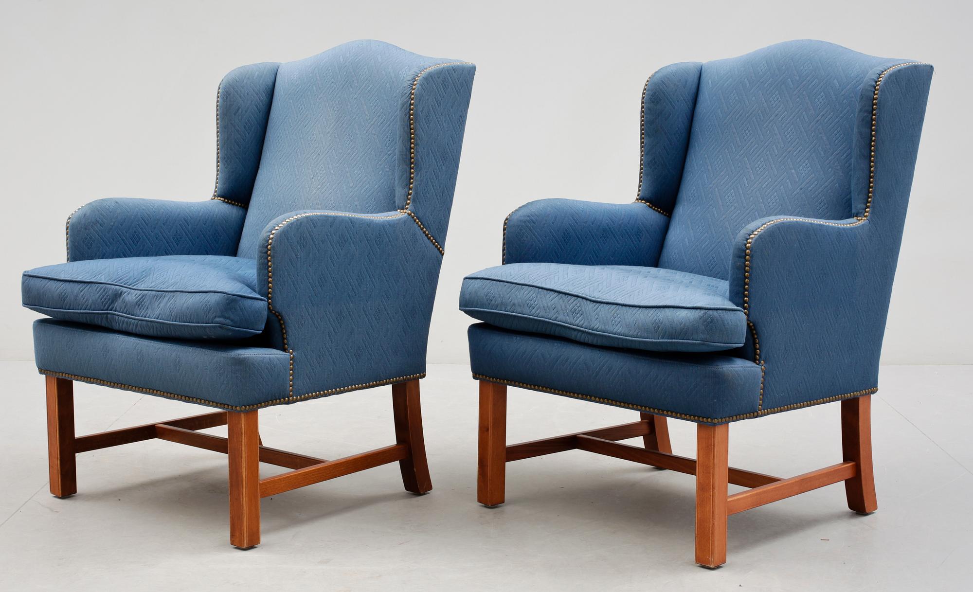 FÅTÖLJER, ett par, Norell, 1900-talets slut.