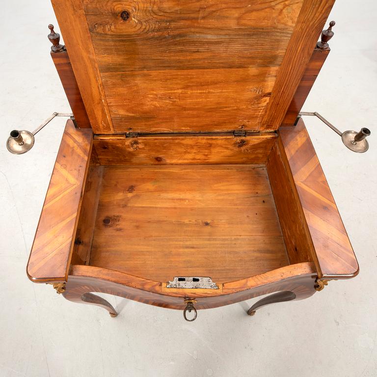 Poudreuse, tillskriven Johan Jacob Eisenbletter (verksam i Stockholm 1760-1813) Rokoko.