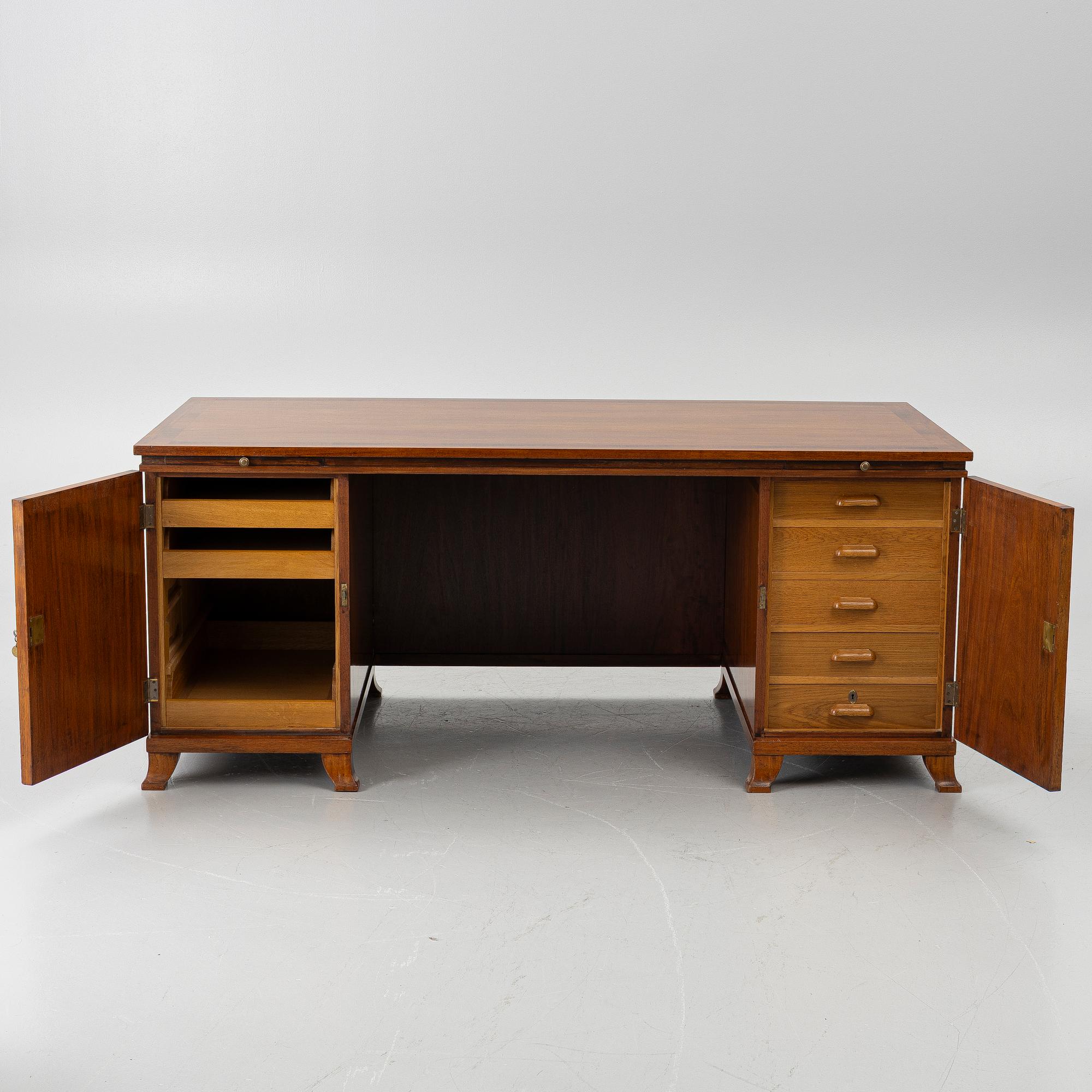 Carl Malmsten, attributed to, an imposing desk, circa late 1920s.