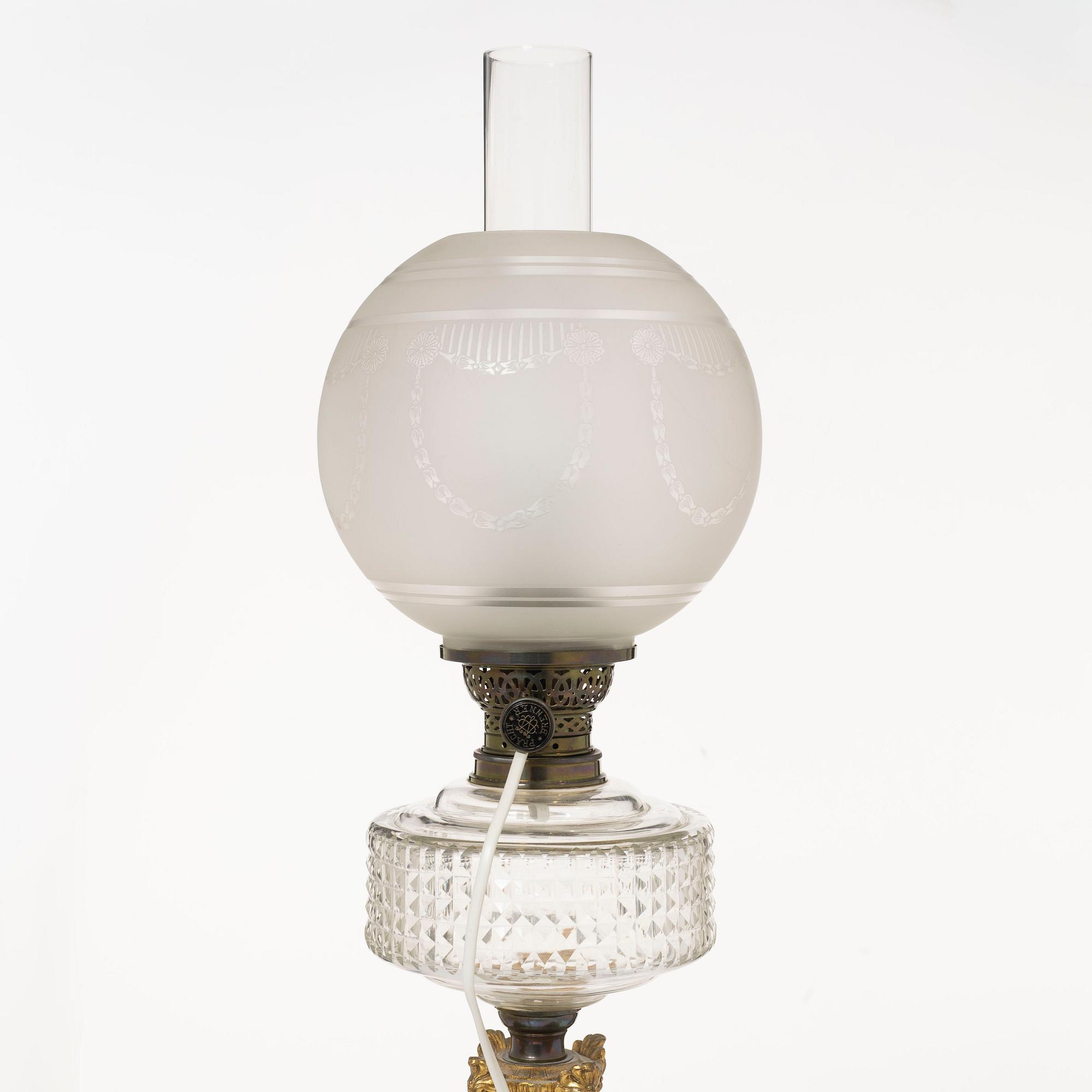 Bordslampa, omkring år 1900.