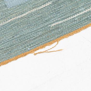 Rug, flat weave, signed GS, approx. 300 x 200 cm.