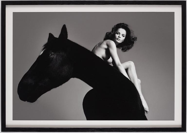 Camilla Åkrans, "Moa on Horse", 2012.