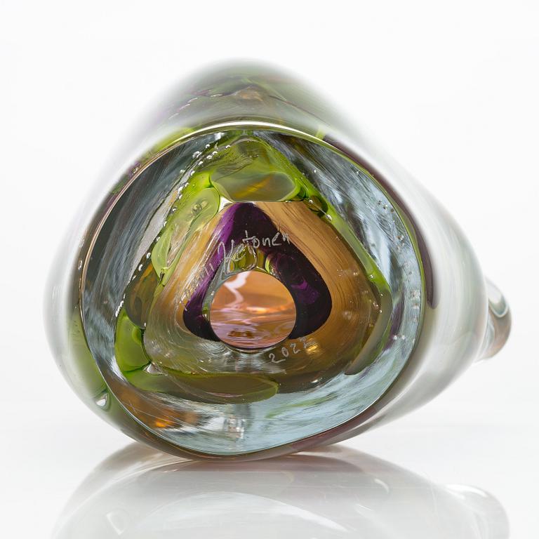 Tommi Ketonen, glass sculpture, 'Representative until the very end', signed Tommi Ketonen 2022, Nuutajärvi.