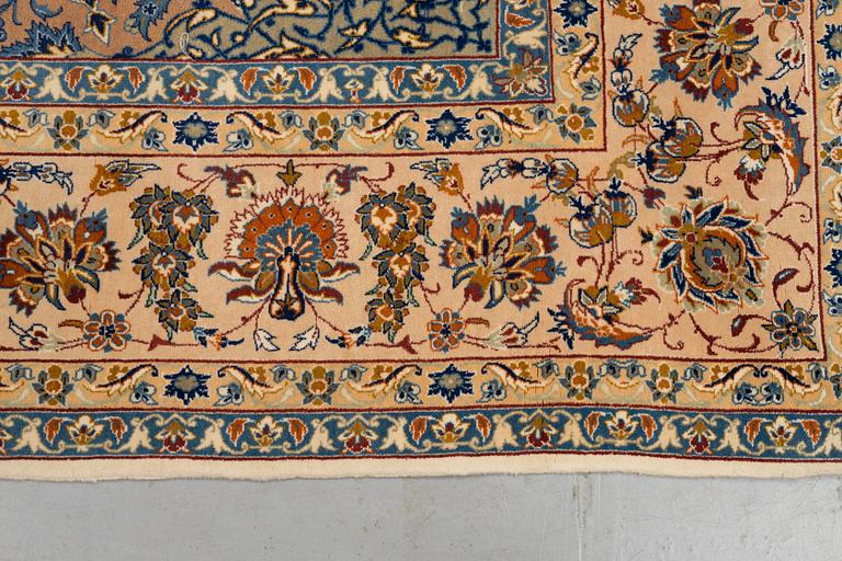 A rug, Old Esfahan, part silk, ca 242,5 x 149 cm.