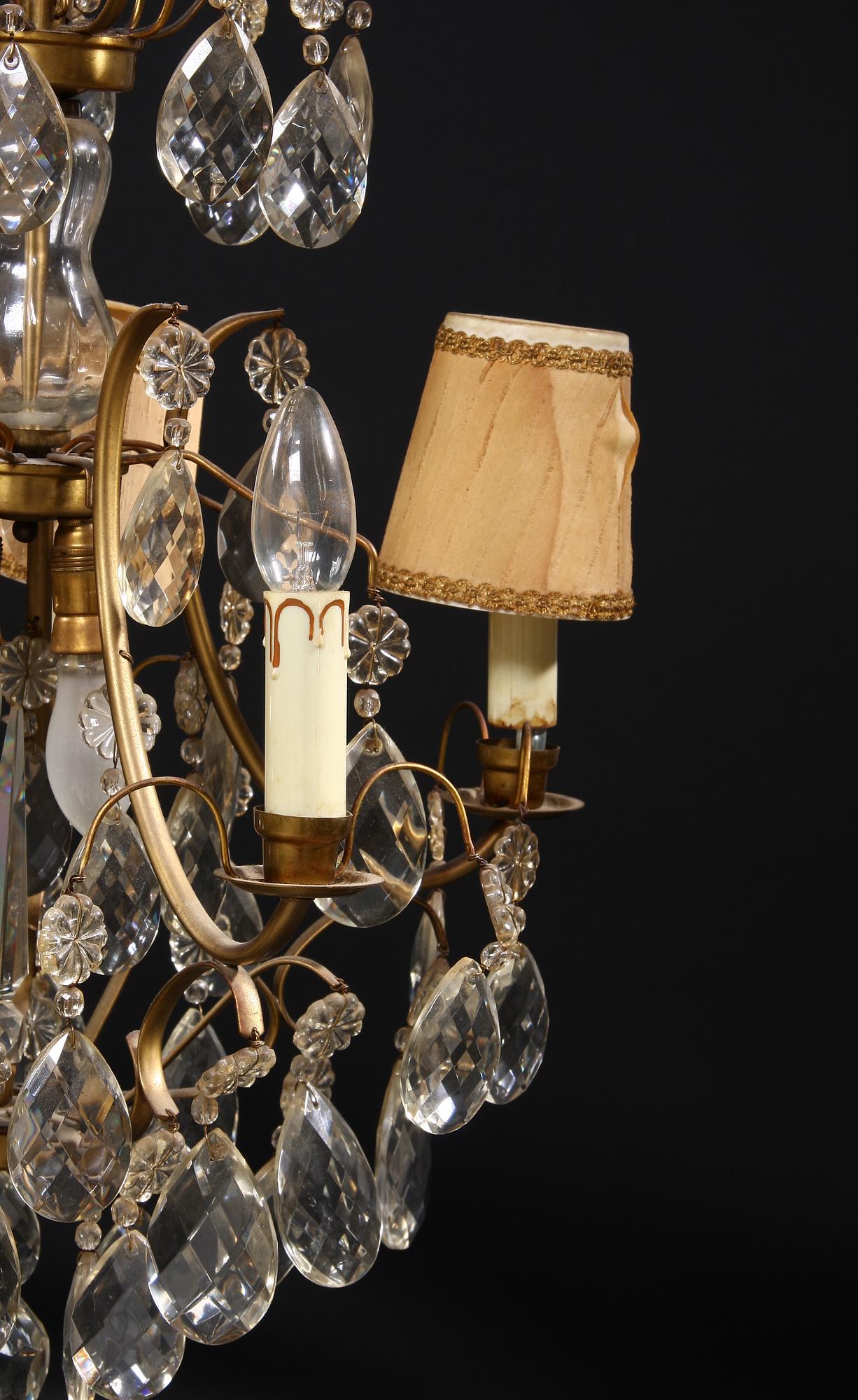 LJUSKRONA, rokokostil, 1900-talets mitt. H 64.