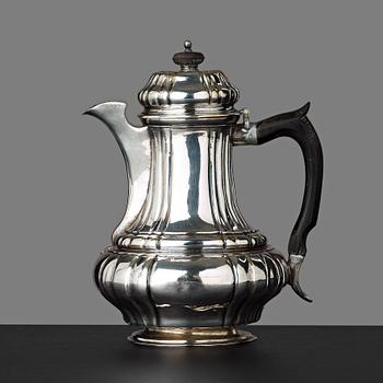 125. A late Baroque 18th century coffee-pot.