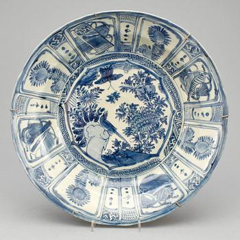 FAT, kraakporslin. Ming dynastin, Wanli (1572-1620).