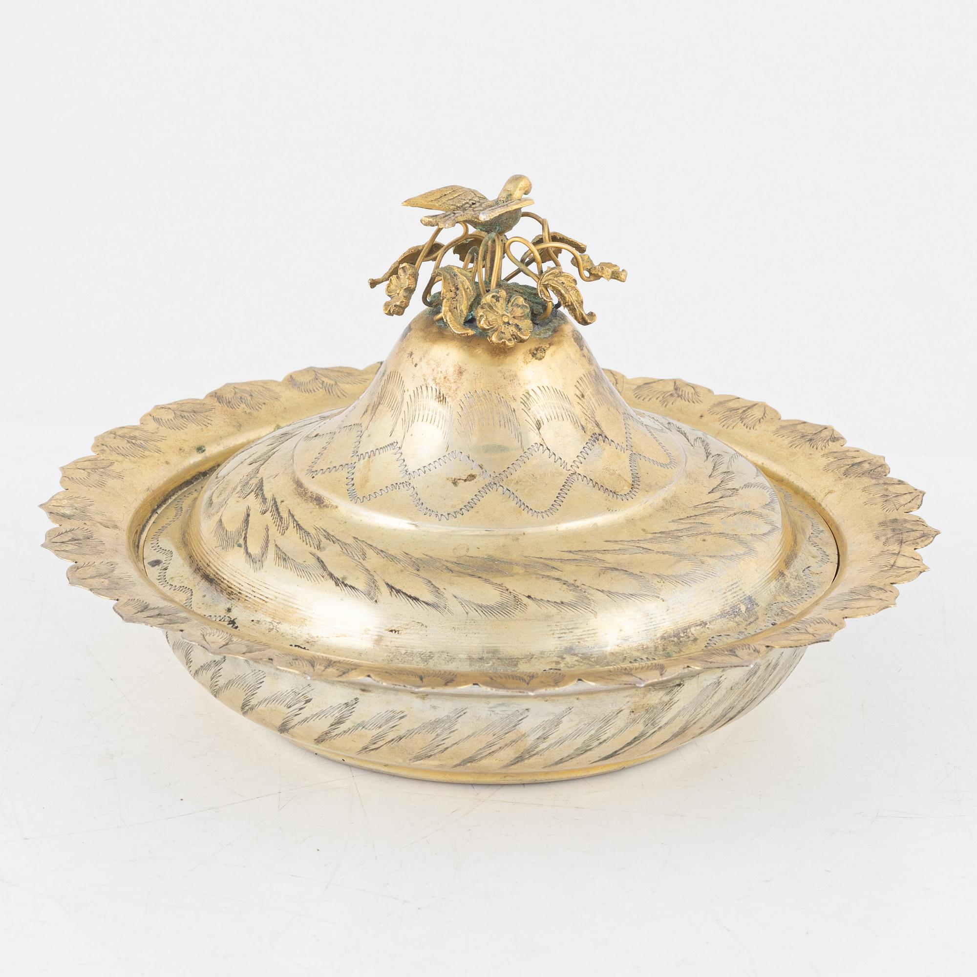 Konfektskål, förgyllt silver 800, Turkiet, 1900-talets första hälft.