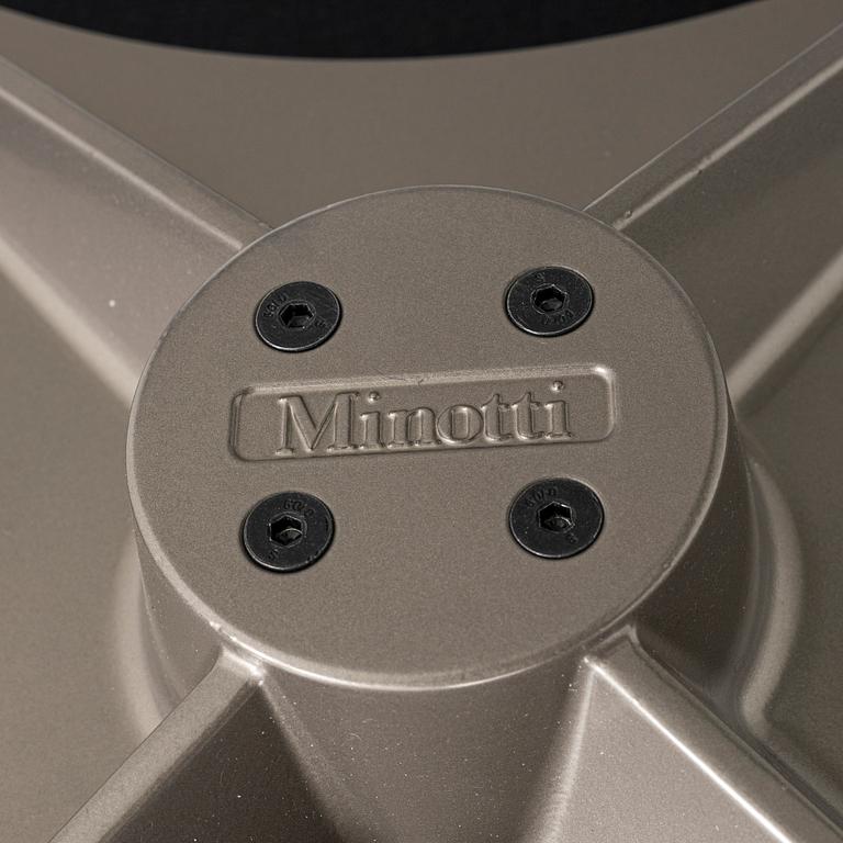 Nendo, stolar, ett par, "Torii", Minotti, Italien.