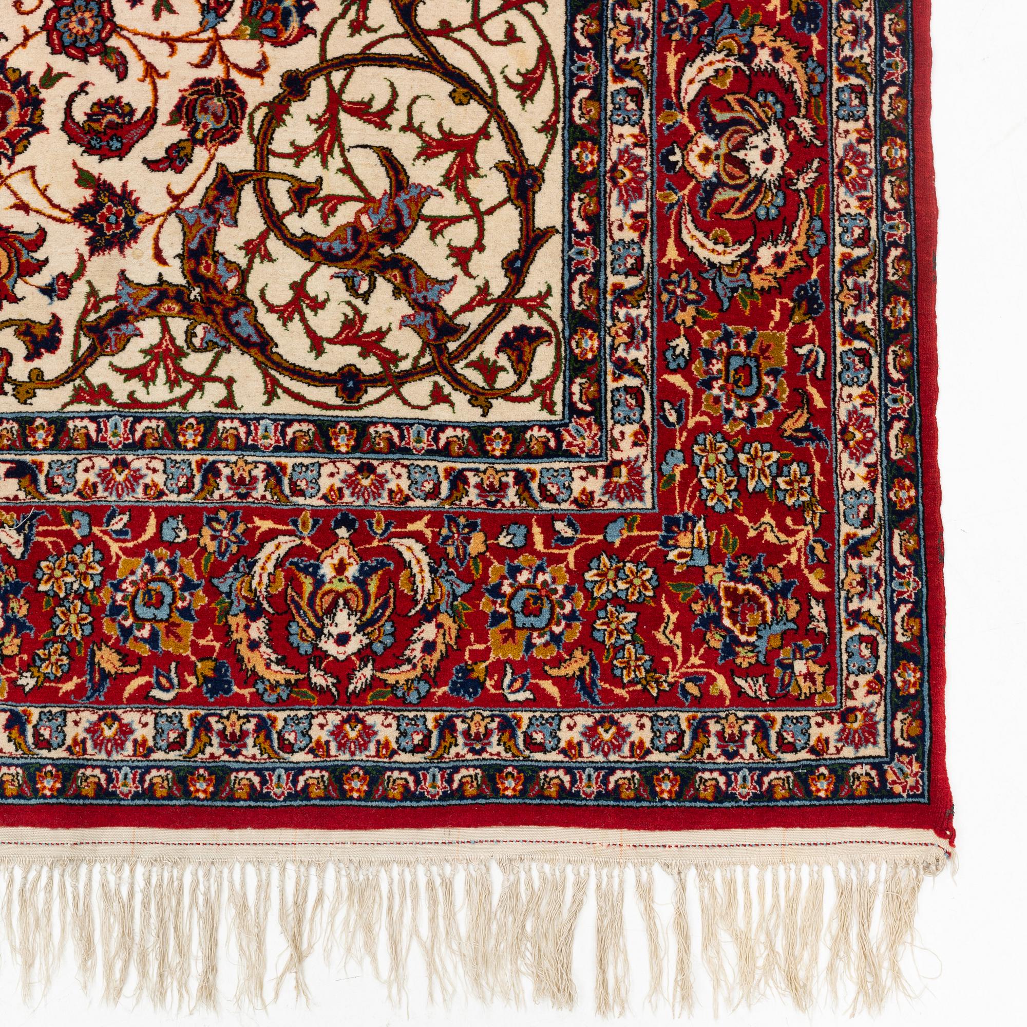 Matta, Isfahan, 257 x 150 cm.