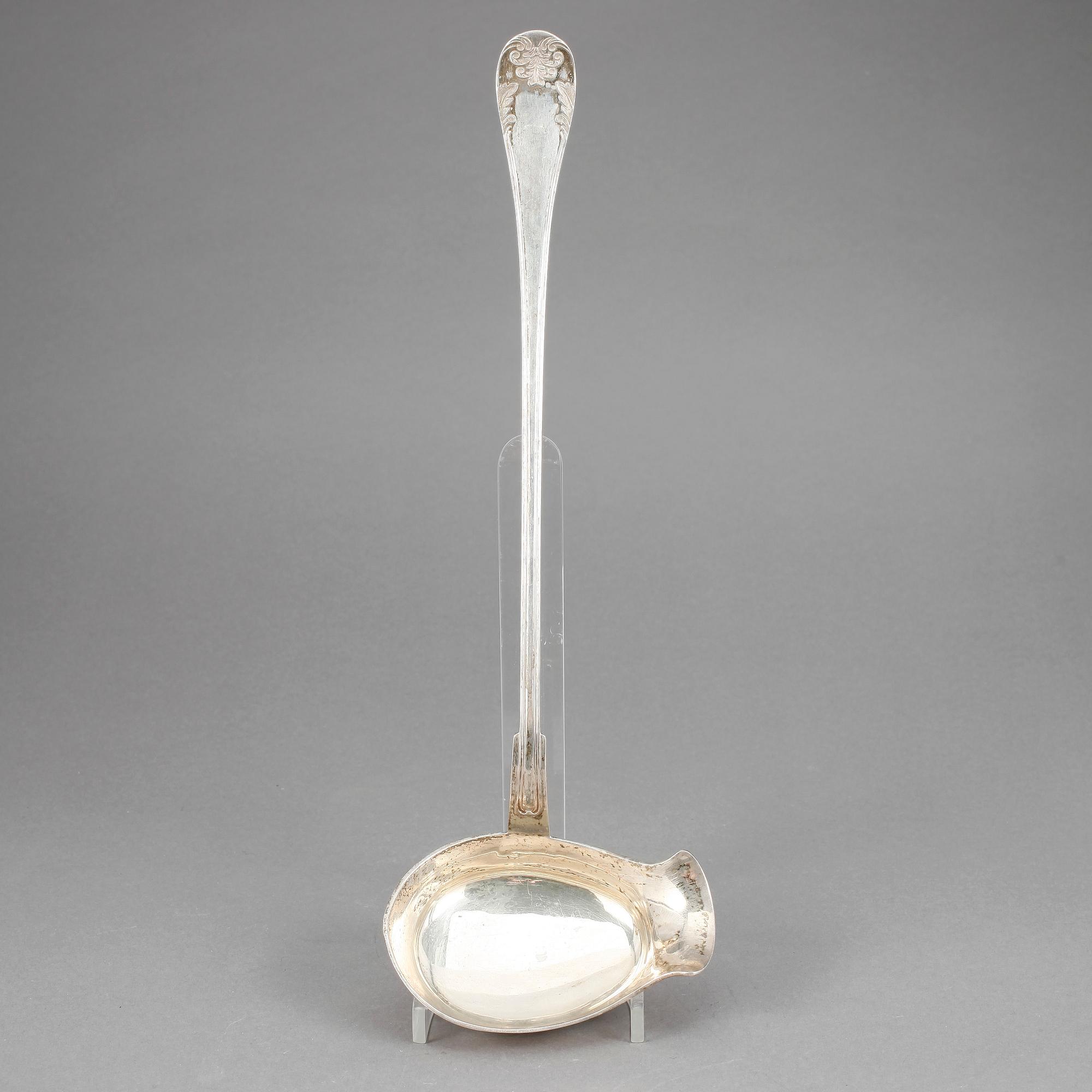 SOPPSLEV, silver, GAB, Stockholm, 1897. Vikt ca 250g.
