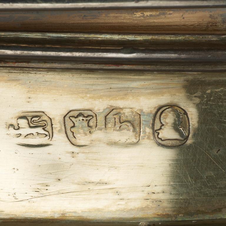 An English 19th century parcel-gilt tankard, marks of London 1817.