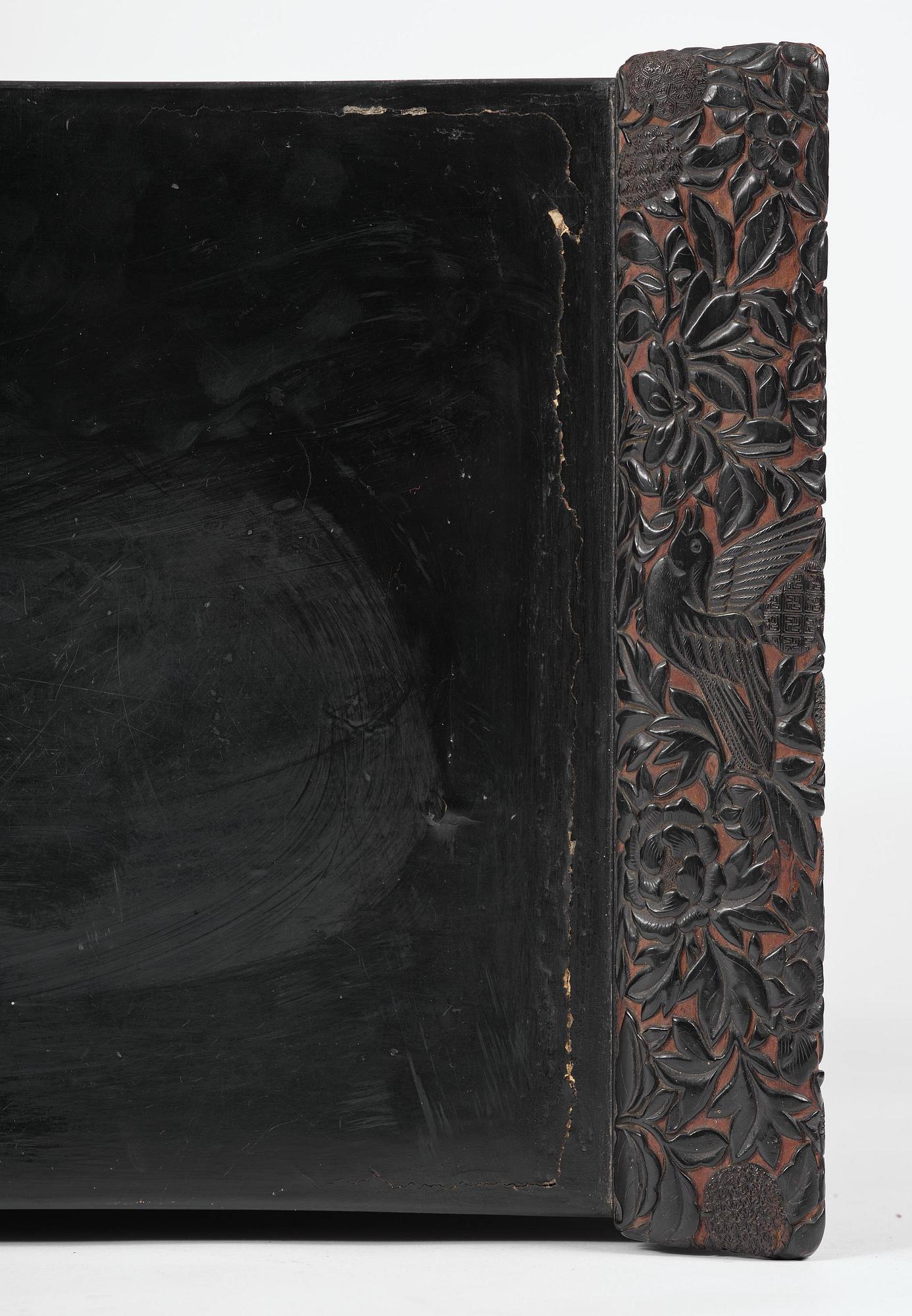 A lacquer display cabinet, late 19th century.